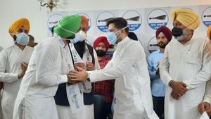 पंजाब: रणजीत सिंह राणा ने कांग्रेस को दिया झटका, आम आदमी पार्टी में हुए शामिल 