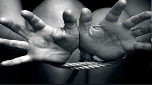 पाकिस्तान में अफगान राजदूत की बेटी भी सुरक्षित नहीं, रिहाई से पहले दी यातनाएं