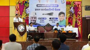उत्तराखंड: आप युवा मार्चा ने विधानसभा चुनाव के लिए कसी कमर, पहली कार्यकारिणी में लिए तीन संकल्प