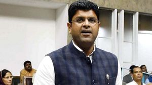 6 आवासीय और 9 डे बोर्डिंग स्पोर्ट्स अकेडमी खोलने जा रही है राज्य सरकार: दुष्यंत चौटाला