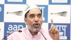 दिल्ली MCD चुनाव 2022: AAP ने किया 'आपका विधायक, आपके द्वार' महाअभियान का ऐलान