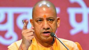 सीएम योगी के निशाने पर भूमाफिया, डेढ़ लाख एकड़ से ज्यादा भूमि कराई खाली