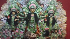 Navratri 2023: जानिए  दुर्गासप्तशती  पाठ करने के फायदे