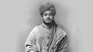  Happy  National Youth Day 2022: अपनों को भेजें दिल पर असर करने वाले ये सुंदर संदेश