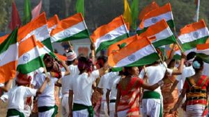 Republic Day: क्या है Flag Hoisting और Flag Unfurling का अंतर? 