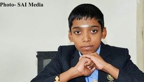 विश्व नंबर 1 कार्लसन पर प्रज्ञानानंद की जादुई जीत के फैन हुए PM मोदी, किया ये ट्वीट
