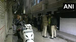 दिल्ली: लक्ष्मी नगर में प्रॉपर्टी डीलर की गोली मारकर हत्या 