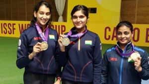 ISSF विश्व कप में भारत ने जीता तीसरा मेडेल, 10 मीटर एयर पिस्टल में निवेदिता, ईशा, रुचिता ने जीता गोल्ड