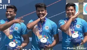 तीरंदाजी वर्ल्ड कप में भारतीय कंपाउंड टीम ने फिर जीता गोल्ड, पुष्पा स्टाइल में मनाया जश्न