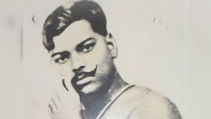 चंद्रशेखर आजाद का सदैव आभारी रहेगा आजाद भारत