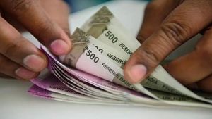 Fact Check: प्रधानमंत्री ज्ञानवीर योजना के तहत केंद्र सरकार देगी हर महीने 3400 रुपये? जानें सच