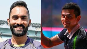 CWG 2022: दिनेश कार्तिक के ‘साढू भाई’ हैं ब्रॉन्ज मेडलिस्ट सौरव घोषाल, संघर्ष भरा रहा सफर