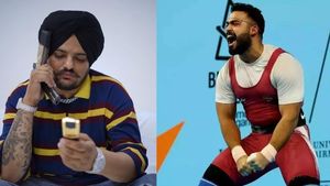 CWG 2022: सिल्वर जीतने के बाद विकास ठाकुर ने सिद्धू मूसेवाला के स्टाइल में मनाया जश्न, VIDEO वायरल 