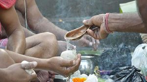Pitru Paksha 2022: श्राद्ध से मृत और जीवित सभी का होता है कल्याण