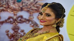 Dhanteras 2022 Gold buying Shubh Muhurat: धनतेरस पर क्यों खरीदते हैं सोना? क्या है खरीदने का शुभ मुहूर्त