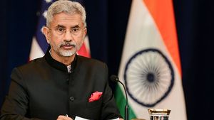 S. Jaishankar: क्यों चर्चा में रहते हैं विदेश मंत्री जयशंकर? उनके किन बयानों ने मचाया धमाल?