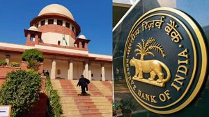 Supreme Court on Demonetisation: क्या नोटबंदी मामले में लक्ष्मण रेखा लांघ रहा है सुप्रीम कोर्ट?