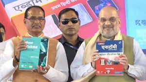 MBBS in Hindi: भारतीयता की ओर पहला कदम है हिन्दी में तकनीकी शिक्षा