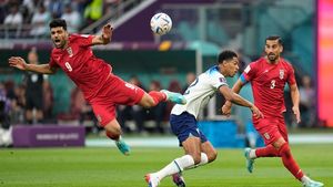 FIFA World Cup 2022: ईरानी फुटबॉल टीम ने किया अपना नेशनल एंथम गाने से मना