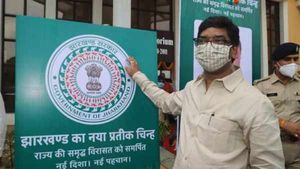 Jharkhand Foundation Day: राजनीतिक अस्थिरता और भ्रष्टाचार के चलते धीमी रही झारखंड की विकास यात्रा