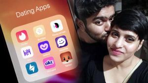 Dating Apps: कितने सुरक्षित हैं डेटिंग एप्स, कितना बड़ा है इनका बाजार? 