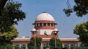 Judicial Overreach: न्यायपालिका द्वारा अब चुनाव आयोग पर नियंत्रण की कोशिश