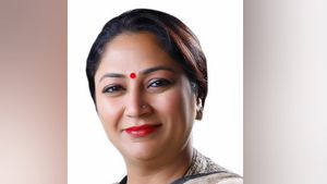 कौन हैं रेखा गुप्ता जिन्‍हें भाजपा ने MCD में बनाया है दिल्‍ली मेयर पद का उम्‍मीदवार 