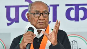 Surgical Strike: दिग्विजय सिंह ने किस पर कर दी सर्जिकल स्ट्राईक? 