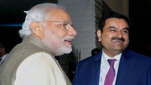 'PM मोदी से कभी किसी को निजी मदद नहीं मिल सकती', पक्षपात के आरोपों पर बोले गौतम अडानी, देखें Video