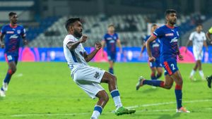 ISL 2022-23: चेन्नइयन एफसी ने बेंगलुरू एफसी को मात देकर अंतिम प्लेऑफ स्थान में बनाई जगह