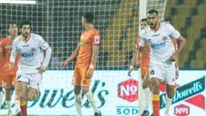 ISL 2022-23: स्पेनिश मिडफील्डर की हैट्रिक के दम पर एफसी गोवा ने ईस्ट बंगाल एफसी को चटाई 4-2 से धूल