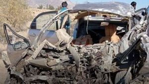 पाकिस्तान के बलूचिस्तान में भीषण बस हादसा, फिसलकर खाई में गिरी बस, कम से कम 39 लोग मरे