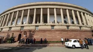 Legislature vs Judiciary: लोकतंत्र को बचाने हेतु विधायिका की सर्वोच्चता फिर कायम करनी होगी 