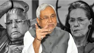 Nitish Kumar: नीतीश कुमार की कुर्सी डगमगाई, न इधर के रहे, न उधर के 