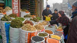 Wholesale inflation: थोक महंगाई दर जनवरी 2023 में घटकर हुई 4.73%, इन चीजों के गिरे दाम