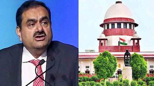 'प्रथम दृष्टया किसी भी तरह का उल्लंघन नहीं पाया गया', अडानी विवाद पर सुप्रीम कोर्ट पैनल ने सौंपी रिपोर्ट
