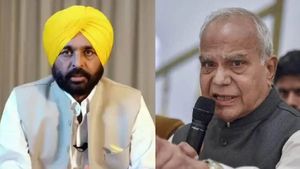 Punjab Governor: पंजाब में भी राज्यपाल और मुख्यमंत्री में छिड़ी है जंग