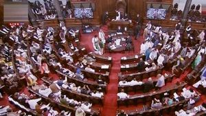 Parliament Debate: संसद की बहस में एक दूसरे को नीचा दिखाने की जंग