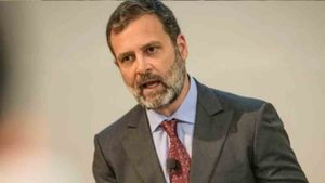 Rahul Gandhi in UK: चीन की तारीफ, भारत की बदनामी