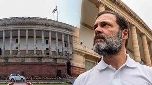 Rahul Gandhi Membership: राहुल गांधी की संसद सदस्यता जाने के बाद की सियासत