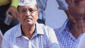 दिल्ली हाईकोर्ट: पूर्व मंत्री सत्येंद्र जैन की जमानत याचिका पर फैसला सुरक्षित, मनी लॉन्ड्रिंग मामले में आरोपी