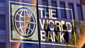 World Bank India की ग्रोथ रेट के बारे में बोला- बाहरी हालात चुनौतीपूर्ण, GDP में 30 बीपीएस की कटौती