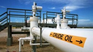 Crude Oil: सरकार ने कच्चे तेल पर अप्रत्याशित लाभ कर को किया शून्‍य, क्‍या पेट्रोल, डीजल के दाम पर पड़ेगा असर