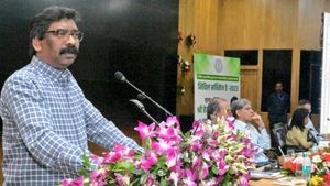 सीएम हेमंत सोरेन 3000 हाईस्कूल शिक्षकों को 19 मई को देंगे नियुक्ति पत्र, खेलगांव में होगा समारोह