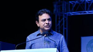 तेलंगाना के मंत्री केटीआर बोले, 'मोदी सरकार को सबक सिखाएंगे प्रदेश के हल्दी किसान'