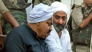 Atique Ahmed Son: उजड़ गयी अतीक के अपराध की दुनिया