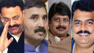 UP Mafia List: उत्तर प्रदेश में अतीक जैसे कई अपराधी, जानें 10 बड़े नेता माफिया कौन हैं
