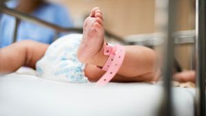 पाकिस्तान में 2 प्राइवेट पार्ट के साथ पैदा हुआ बच्चा, दोनों से करता है पेशाब, लेकिन नहीं है ये अंग