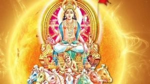Surya Grahan 2023: सूर्य ग्रहण पर जरूर पढ़ें सू्र्य चालीसा,  होंगे कष्ट दूर 