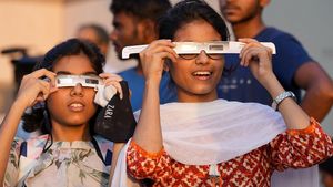 Surya Grahan 2023: इस साल का पहला सूर्य ग्रहण 20 अप्रैल को, जानिए कहां और कैसे देखें?